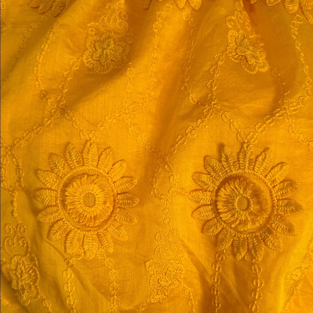Golden Sunflower Embroidered Blouse - Picture 6 of 9
